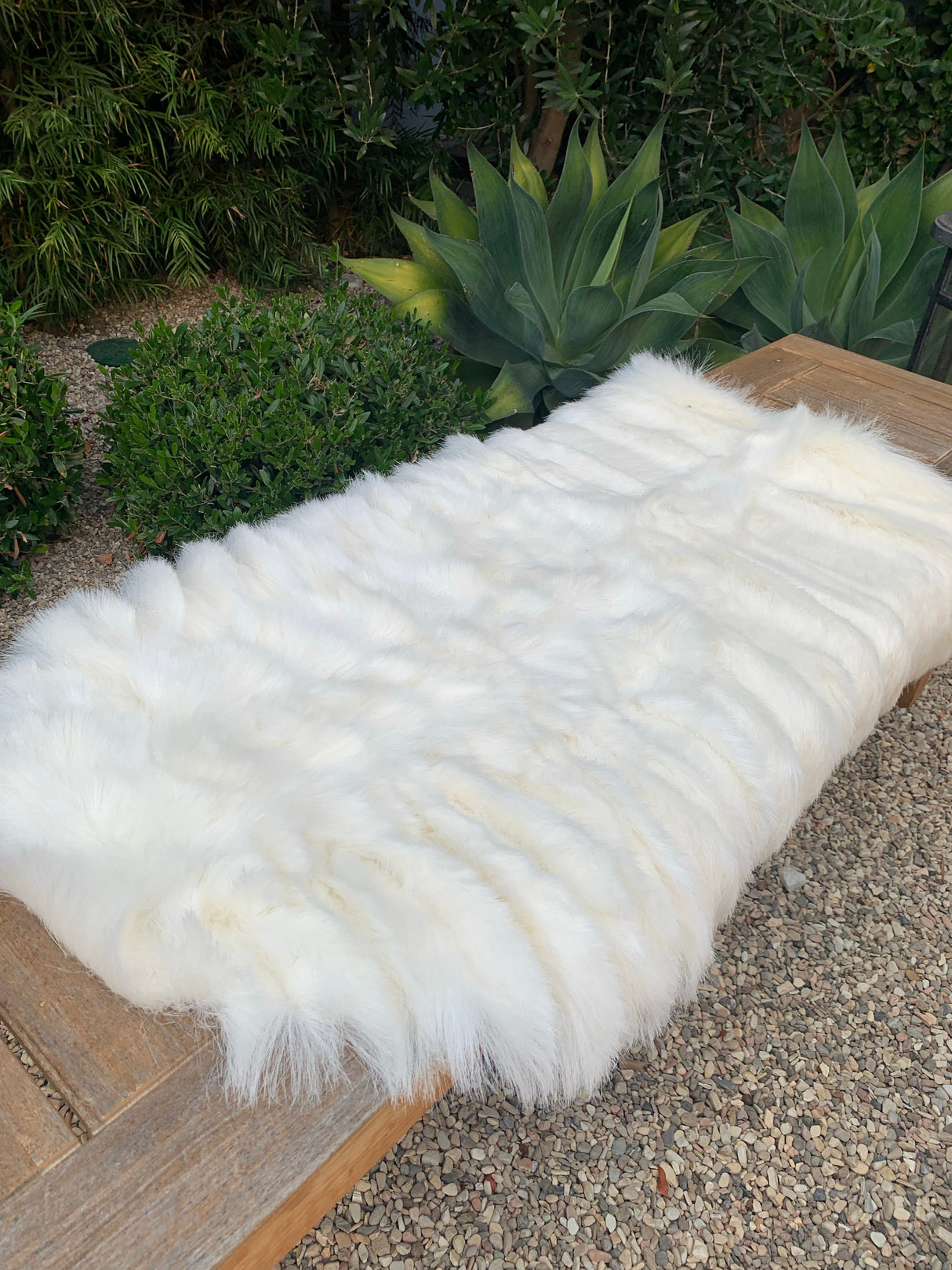 Renne Area Rug Bed Cover Collection Faux Fur Fabric - White, Tip Dye Gray, Animal Shape, 5' X 8', 2' X 6', 2' X 3' (1 Unit)