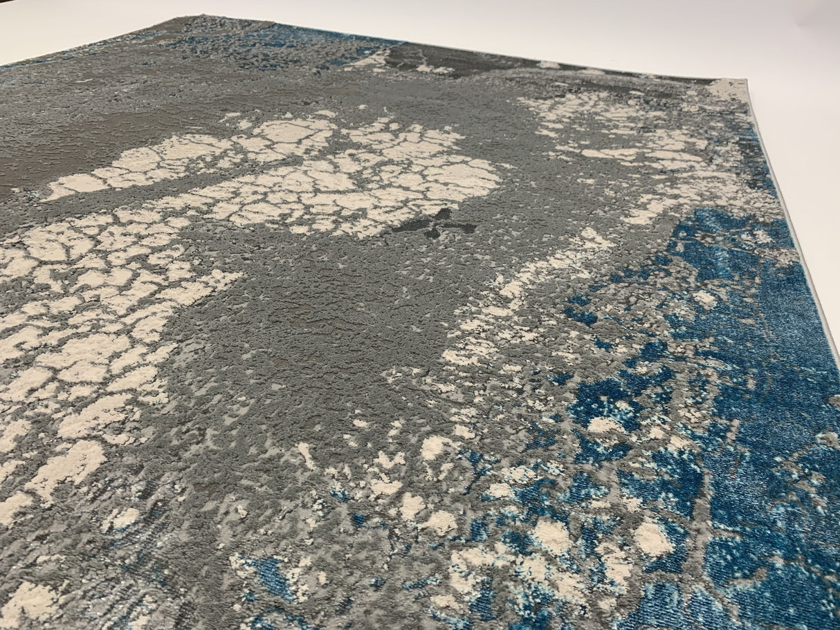 Maximus Collection Viscose Area Rug - Gray-Tone Blue/Platinum, 5' 3" X 7' 5" (1 Rug)
