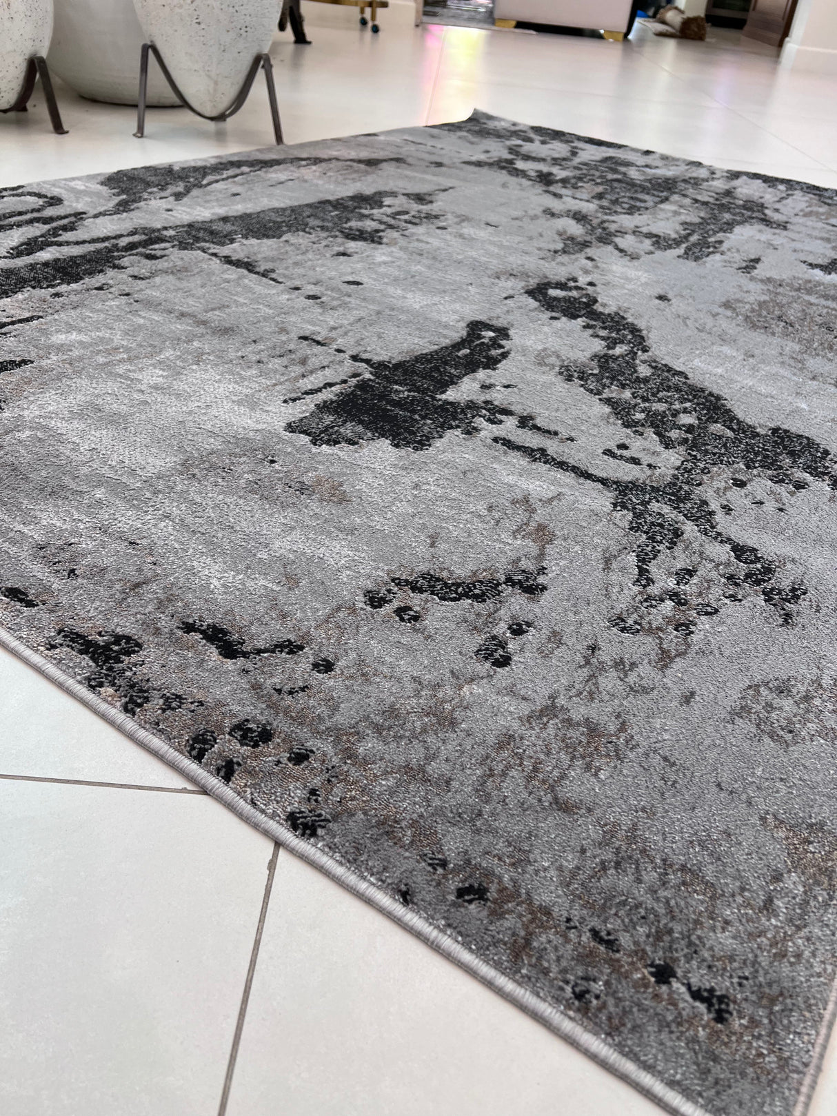 DEV309 Polypropylene Polyester Area Rug - Color Shifting Flat Weave, 5' 4" X 7' 8", 8' X 11" (1 Unit)