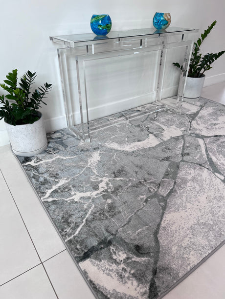 Tess 911 Gray Polyester Area Rug - Gray, TES911 Gray (5' 3" X 7' 4")