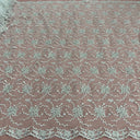 1 yarda de encaje nupcial con cuentas y cordones bordado sobre malla 100% poliéster color dorado