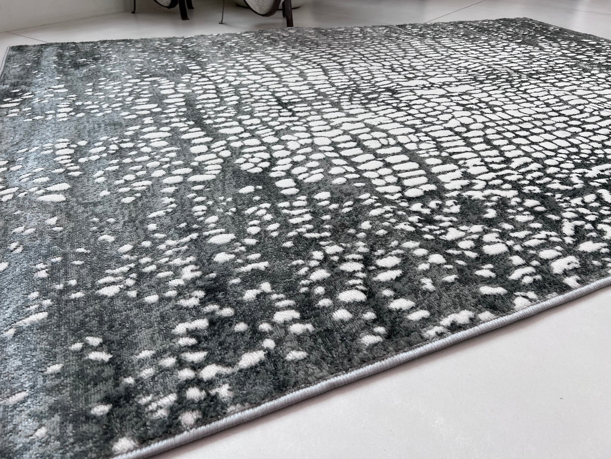 Tess 908 Gray Polypropylene Area Rug - Gray, Soft Backing, Power-Loomed, Stain And Fade Resistant (5' 3" X 7' 4")