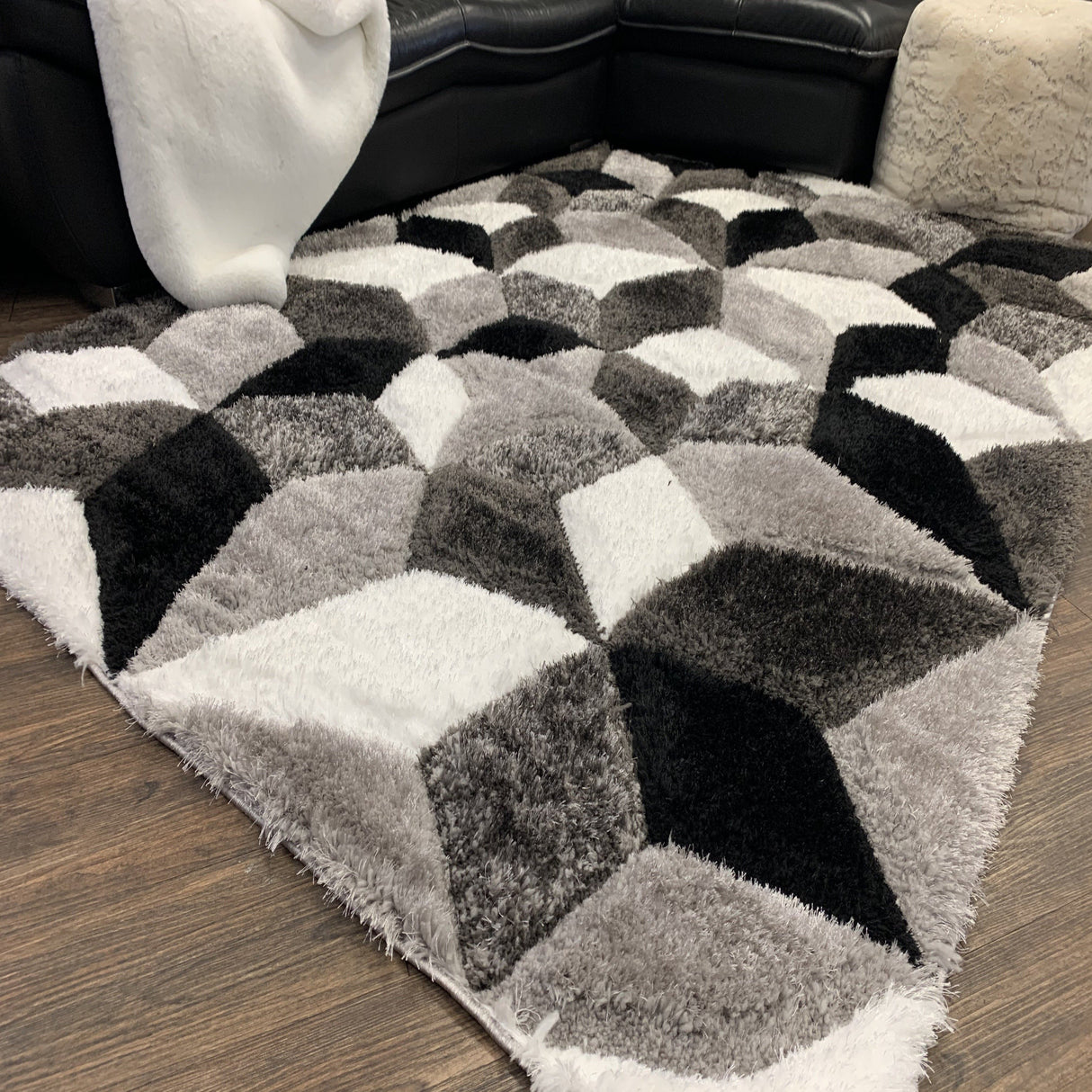 SR-729 Polyester Fabric - Silver Black White 3D Geometric Shag, 7'6" X 10'3", 5' 3" X 7' 5" (1 Rug)
