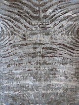 Maximus 187 Polyester Viscose Blend Fabric - Safari Zebra Animal Print, Color-Changing Flat Weave, 7'6" X 10'3" (1 Rug)