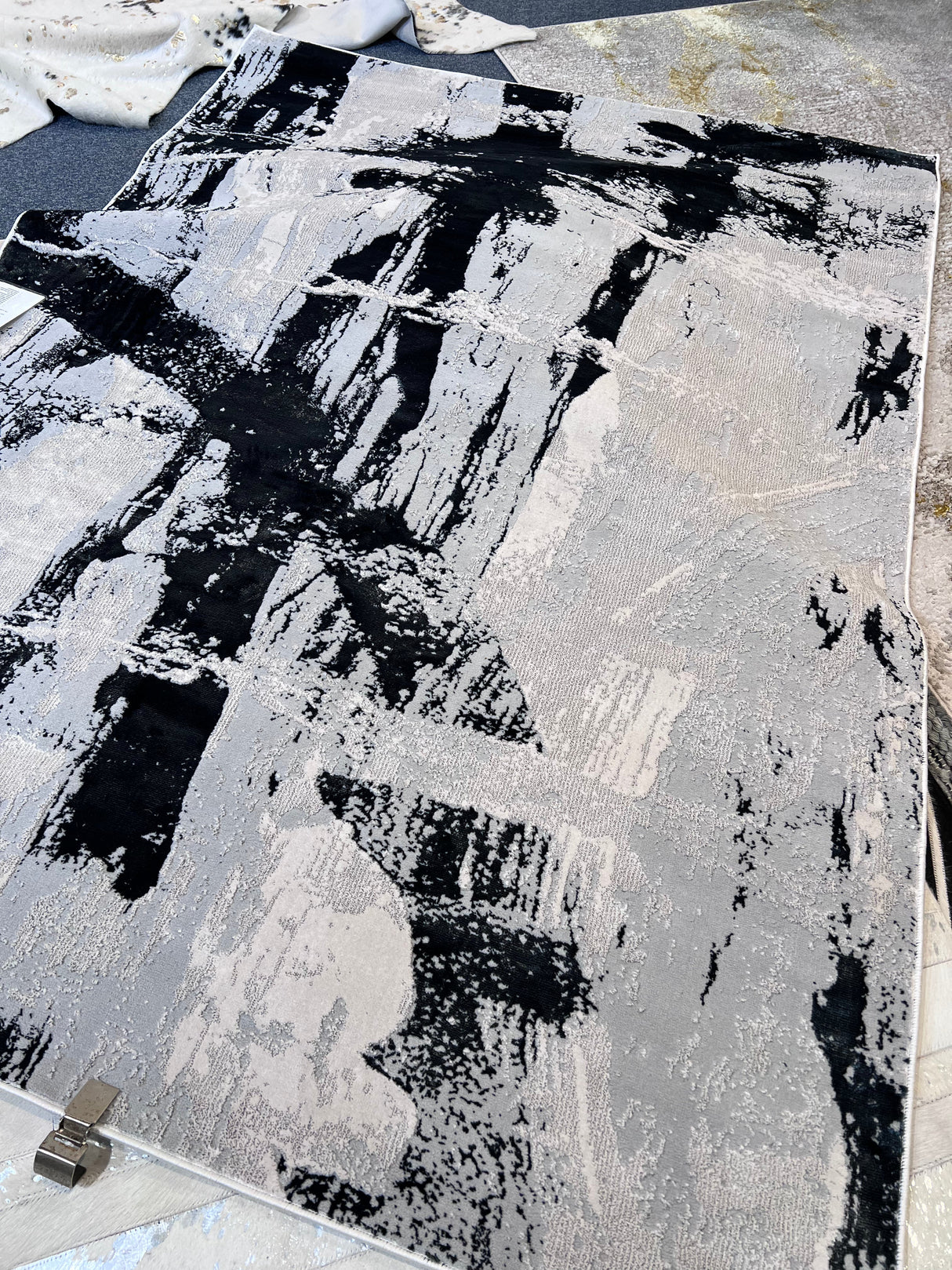 Shifting Hues Area Rug Fabric - Color Shifting, Foldable Flat Weave, Power Loomed, 60% Polypropylene 40% Polyester, Made In Turkey - 7'9" X 10'2", 5'3" X 7'5", 10' X 13' (1 Unit)