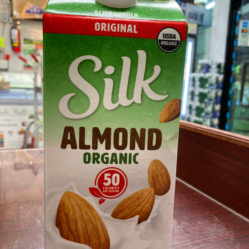 Silk Organic Almond Milk 64 Fl Oz