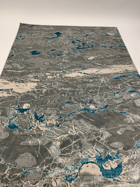 Silver Shimmery Changing Gray Blue Polyester Viscose Blend Area Rug Fabric - Color Changing, Flat Weave, 5' 3" X 7' 5" (1 Rug)