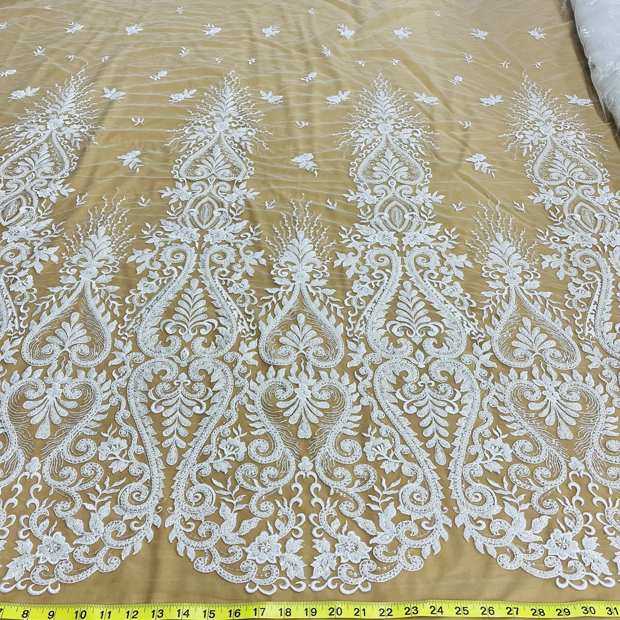 Beaded Lace Fabric Embroidered on Polyester Net Mesh