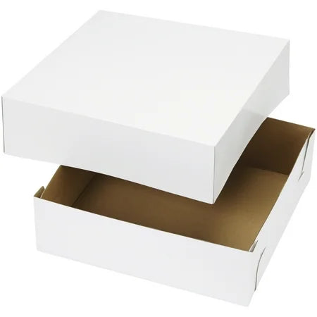 Wilton White Sheet Cake Box with Lid – 16.25" x 16.25" x 5" for 16" durms board