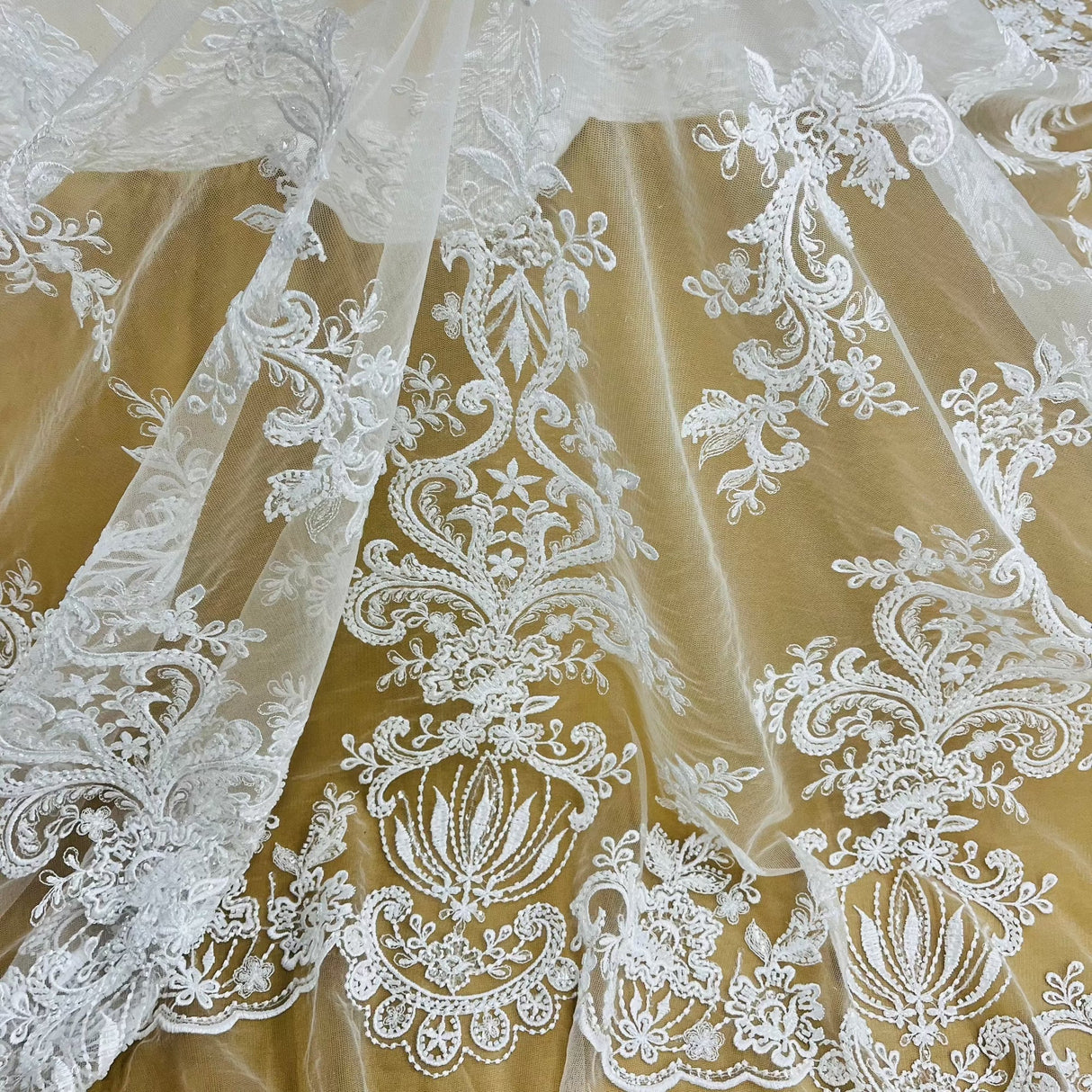Beaded Lace Fabric Embroidered on Polyester Net Mesh