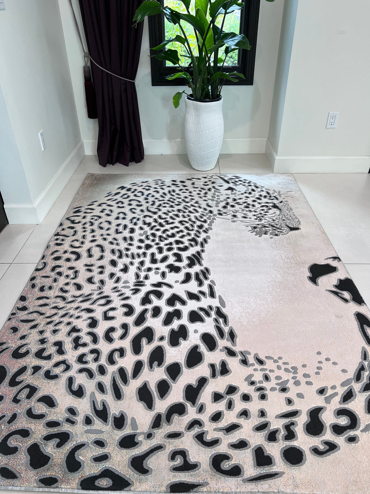 DEV310 Area Rug - Shifting Hues, 60% Polypropylene 40% Polyester, 5' 4" X 7' 8" (1 Piece)