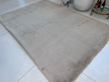 Bella Rug Collection Polyester Fabric - Soft Luxurious Modern Rug, Sandy Beige, Slate Silver, Raven Charcoal, 6' 5" x 9' 2", 2' x 6' (1 Piece)