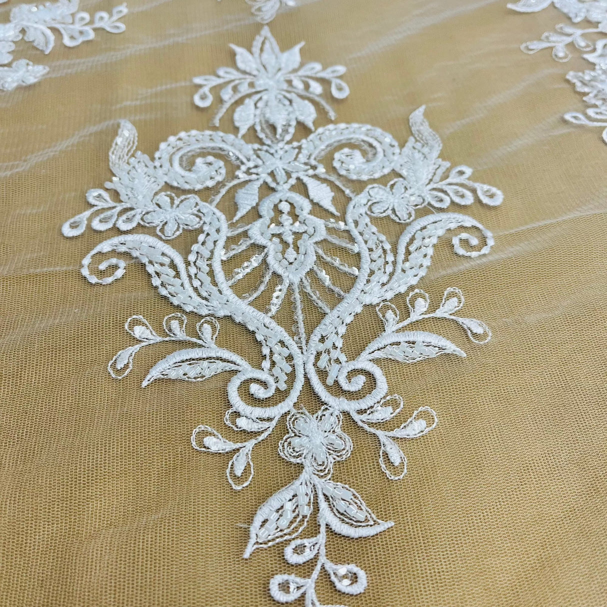 Beaded Lace Fabric Embroidered on Polyester Net Mesh
