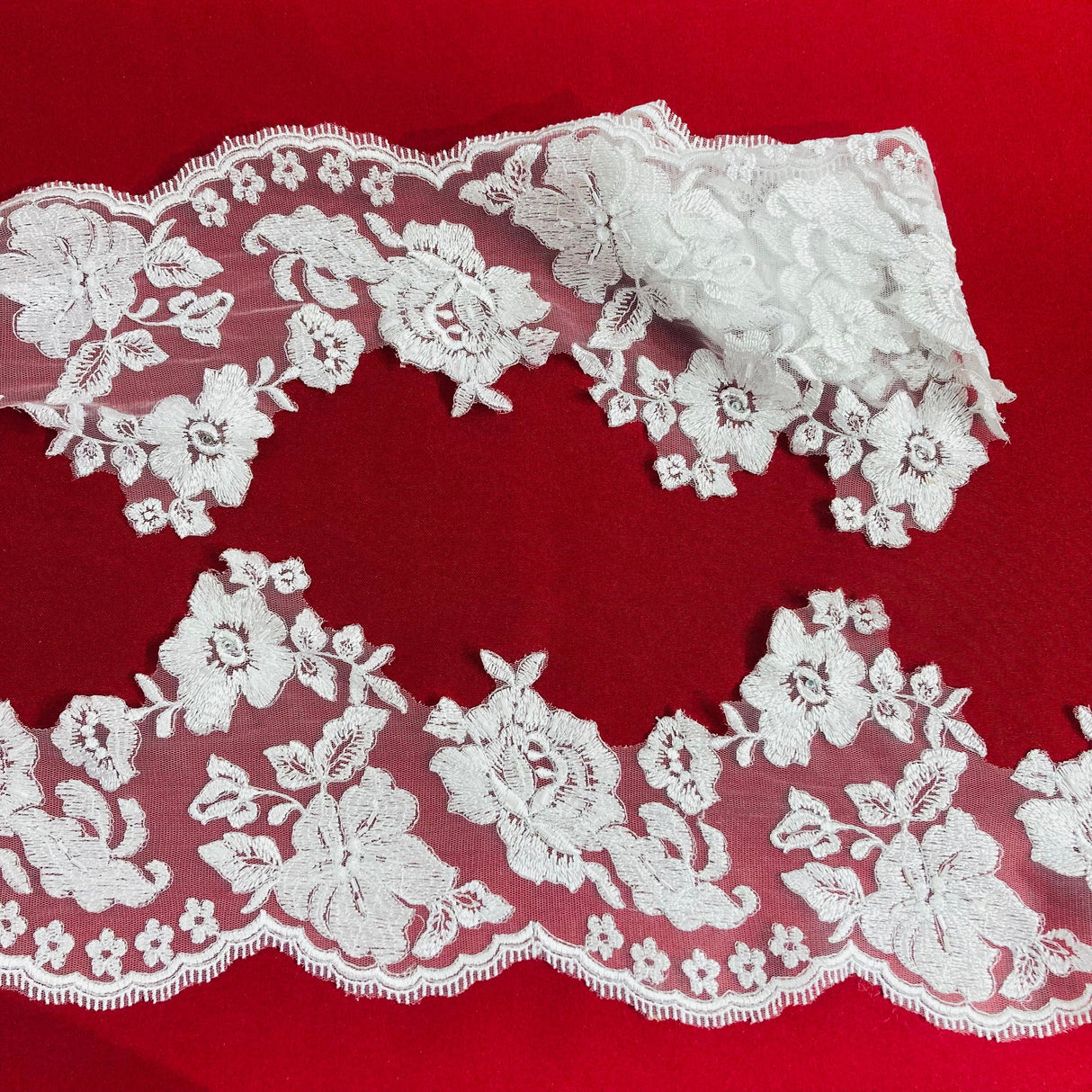 Beaded Floral Lace Trimming