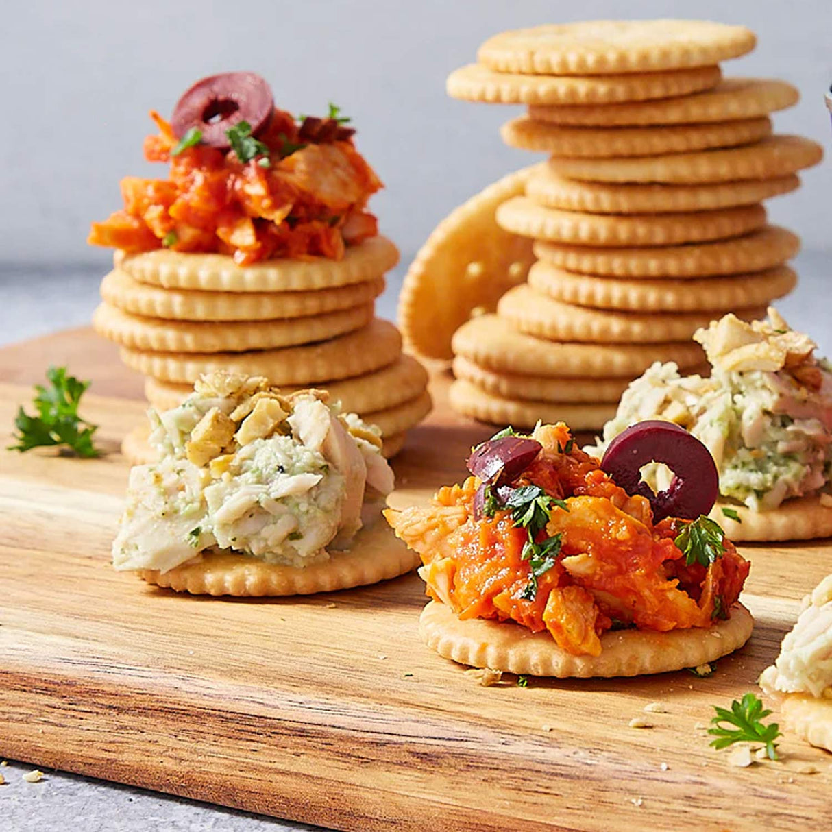 Solid White Albacore Tuna in Water Sea Salt Added 4.5 Oz