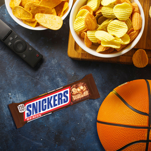 Snickers Full Size Chocolate Candy Bar 1.86 oz