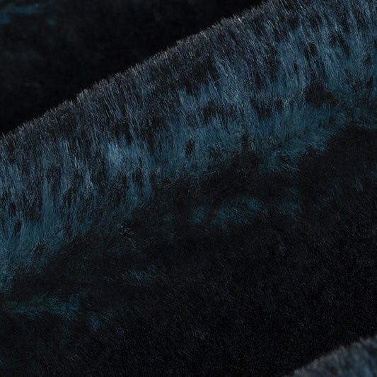 Luxe Cuddle Frosted Baby Seal Fabric Bayou/Black 58/60"