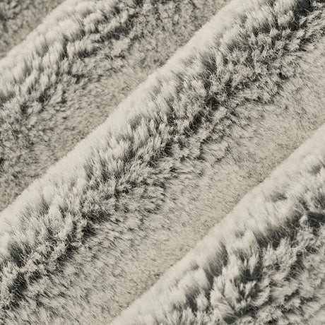 Luxe Cuddle Frosted Baby Seal Night Fabric 58/60"