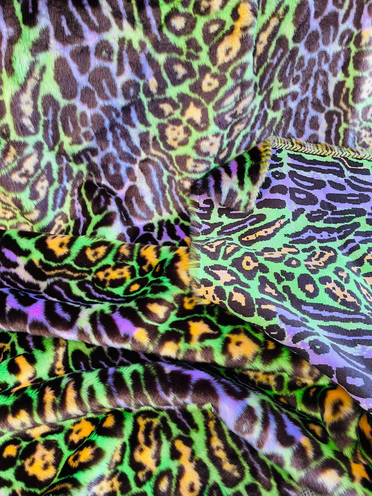 Leopard Tie Dyed Faux Fur Fabric - Black Light Reflective, 58" Width (1 Yard)