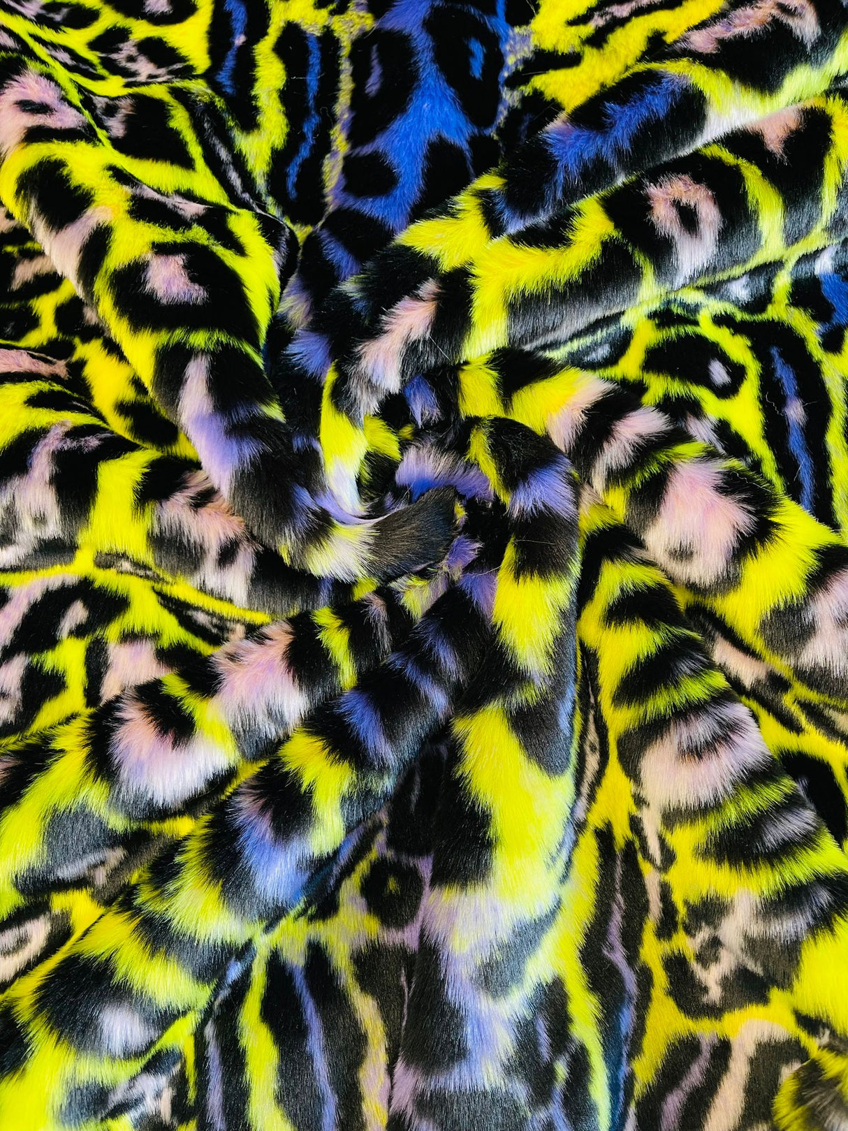 Leopard Tie Dyed Faux Fur Fabric - Black Light Reflective, 58" Width (1 Yard)