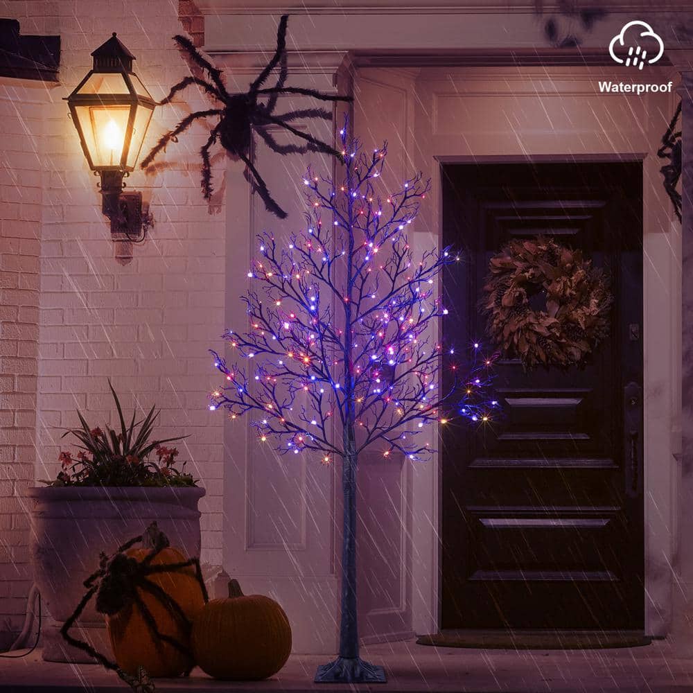 6 ft Pre-Decorated LED Pirate Halloween Yard Tree