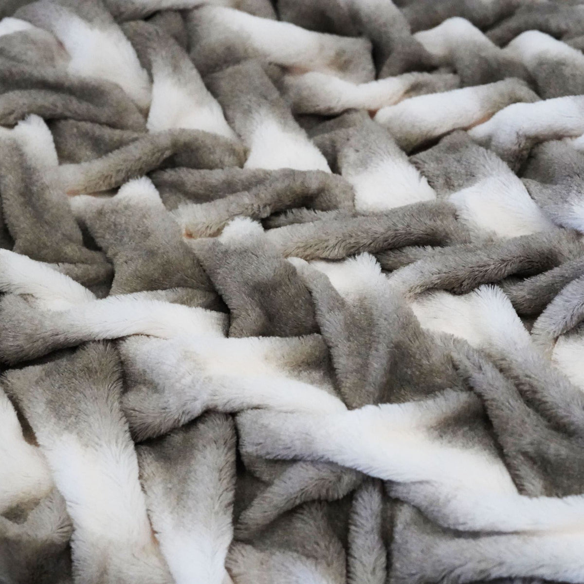 Braided Black White & Mocha Faux Fur Blanket Soft Cozy Throw & Coverlet 50x60 inches