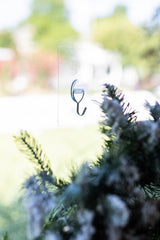 Magic Self Adhesive Wreath Hanger- Set of 4