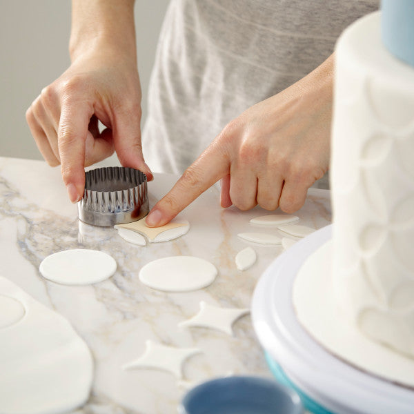 Wilton Decorator Preferred White Fondant – 5 lb.