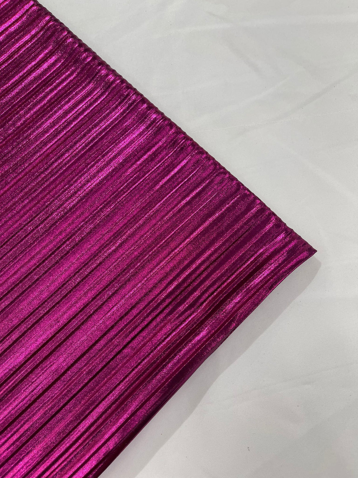 Metallic Foil Accordion Design Polyester Spandex Fabric - Metallic Pleated Texture, 58" Width (1 Yard)