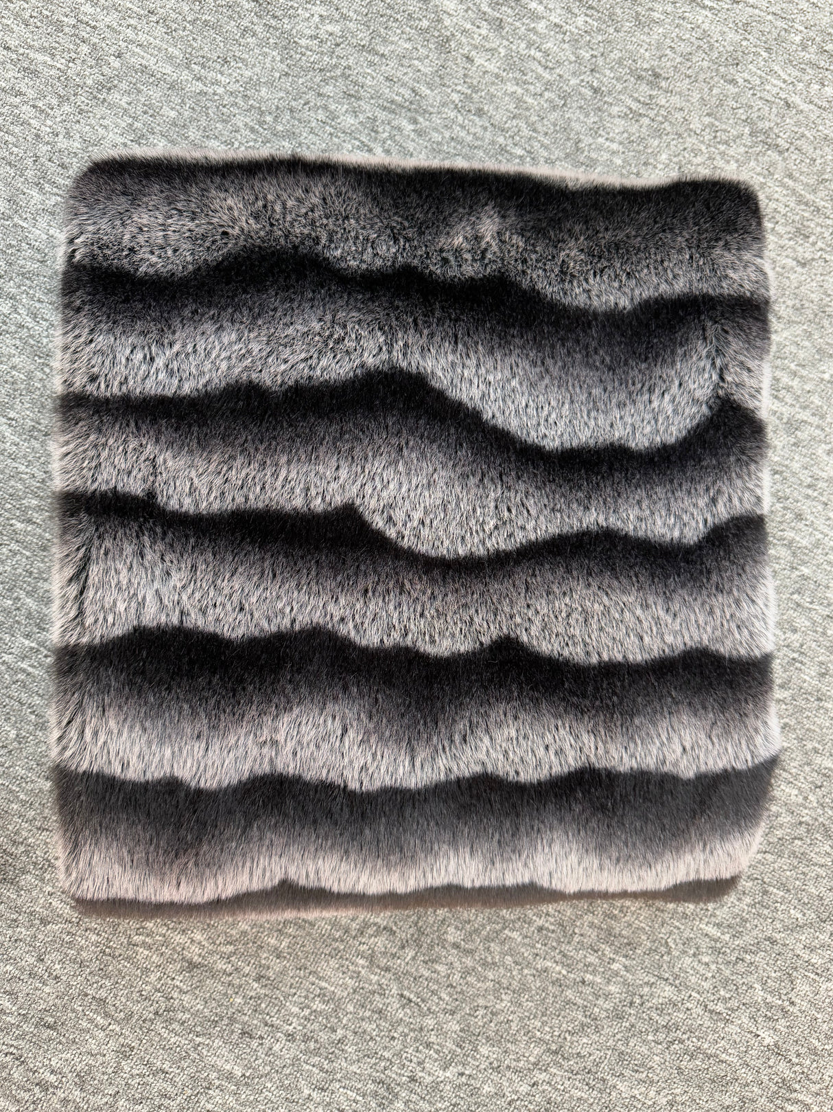 Minko 13 Faux Mink Fabric - Black Stripe, 50" X 60" Throw (1 Throw)