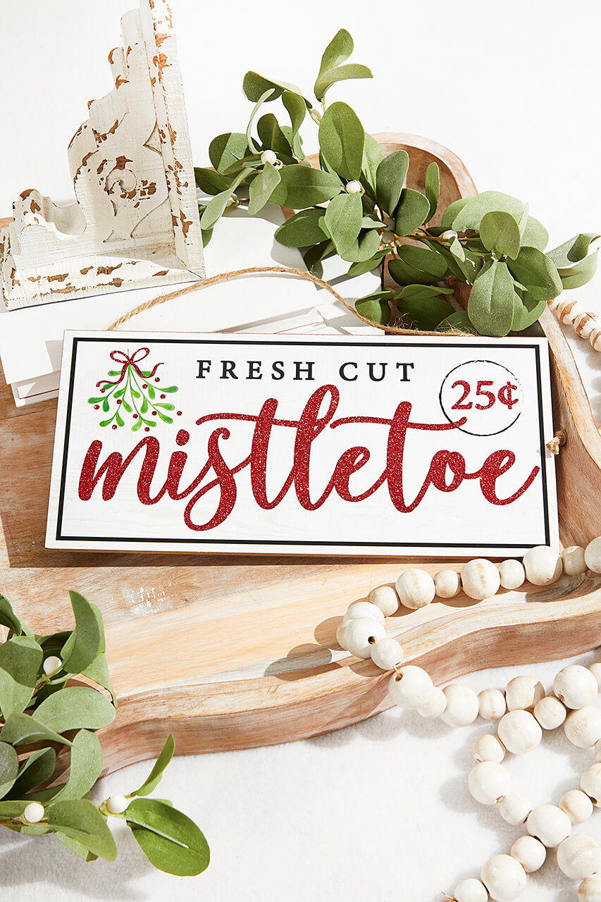 12.5"L x 6"H Fresh Cut Mistletoe Sign