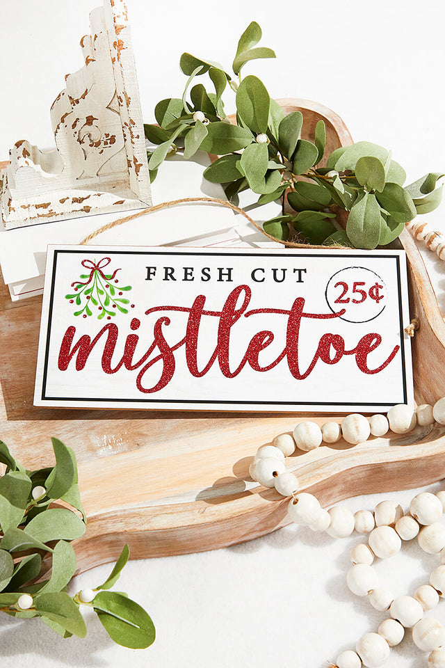 12.5"L x 6"H Fresh Cut Mistletoe Sign