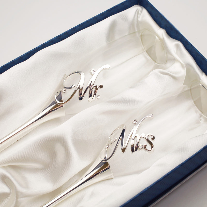 Silver Mr & Mrs Champagne Flutes Rhinestone Wedding Glass Set of 2