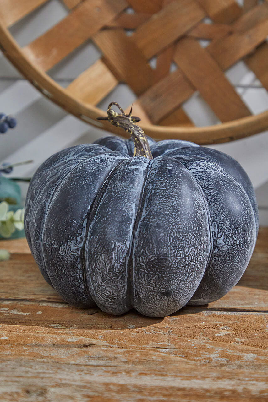 8” Black Weathered Pumpkin