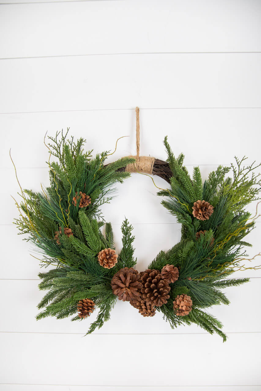 26” Mixed Greens with Pinecones Swag Wreath