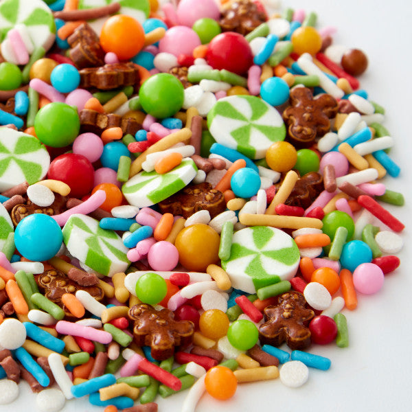 Wilton Bright Gingerbread Tree bottle House Christmas Sprinkle Mix, 3.52 oz.