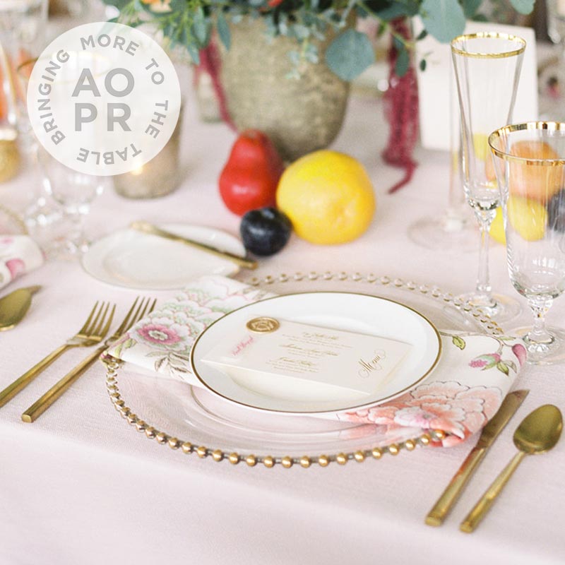 Clear Acrylic Charger Plate With Gold Beaded Rim 13"