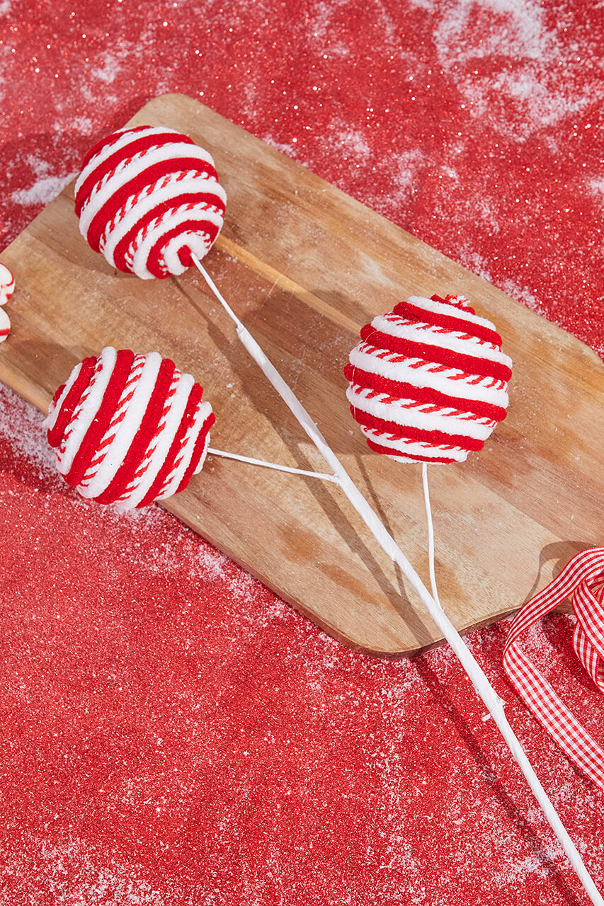 24” Red/White Peppermint Ball Spray