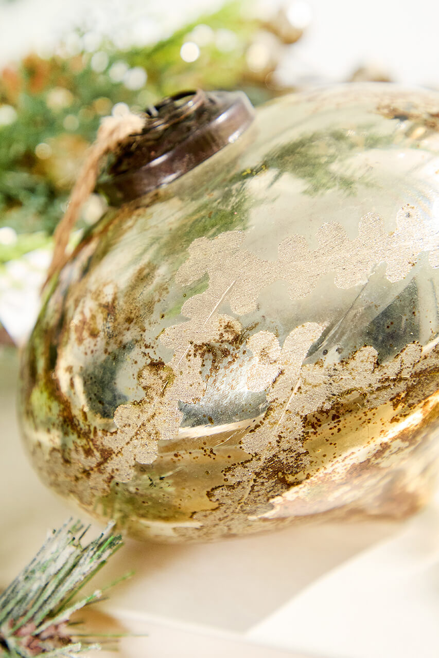 5" Notre Dame Glass Onion Ornament