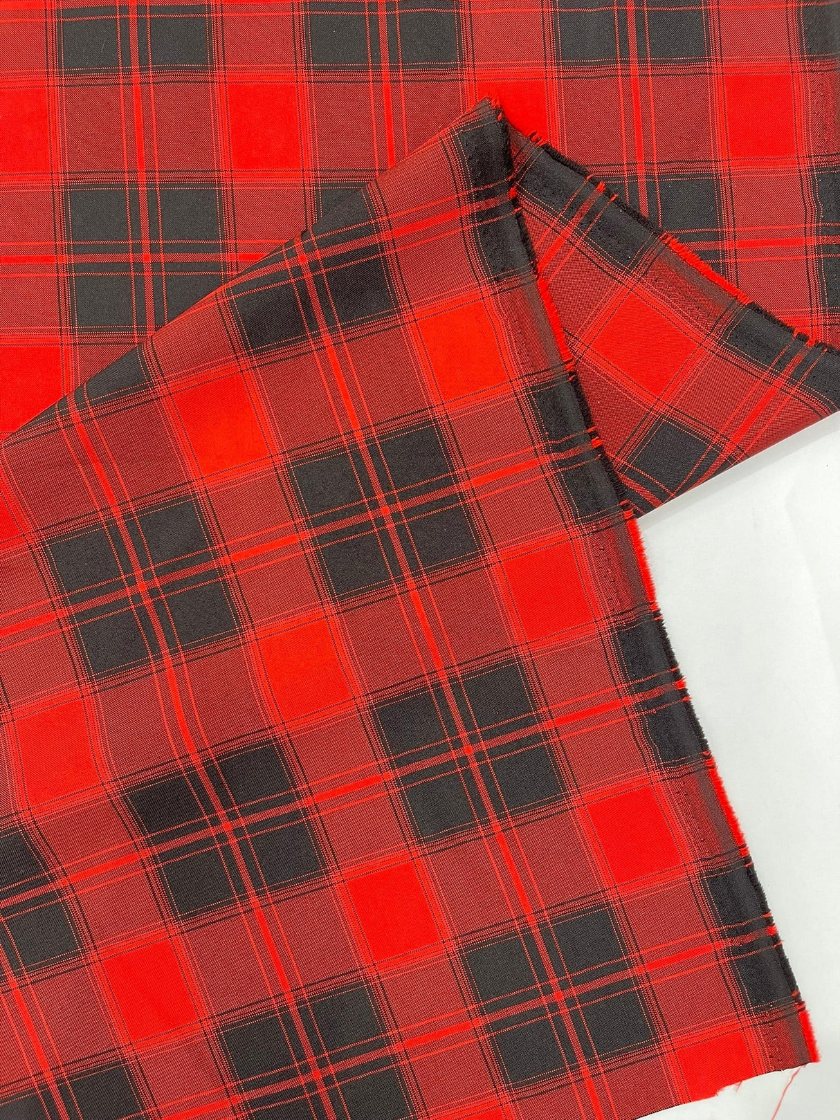 Plaid Polyester Poplin Fabric - Plaid, 58" Width (1 Yard)