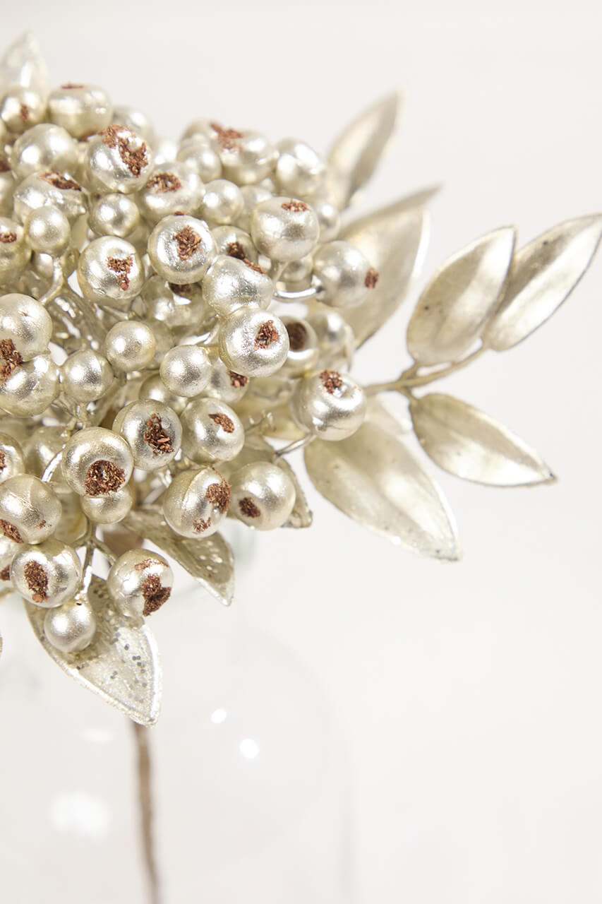 14" Platinum Berry Bunch Metallic Stem