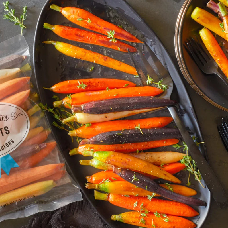 Les Petites Carrots Colorful Peeled & Trimmed Carrots - 16 Oz