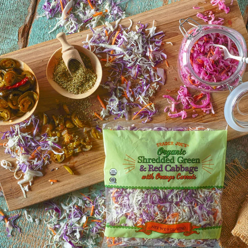 Organic Coleslaw Blend Fresh Pre-Washed Cabbage & Carrots - 9 Oz