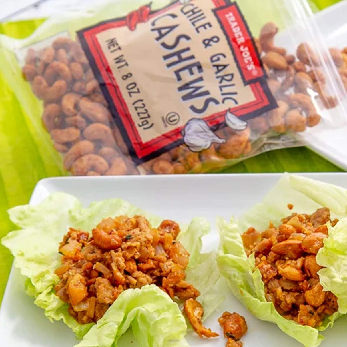 Trader Joe's Chile & Garlic Cashews Savory Snack 8 oz