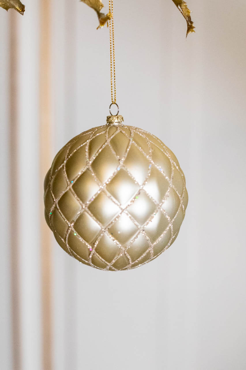 10 CM Champagne Matte Glitter Quilted Net Ball Ornament