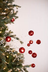 22” Glitter Sequin Ball Spray