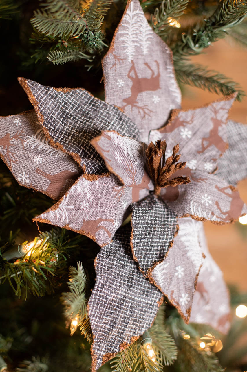22” x 12" Reindeer Check Poinsettia Stem