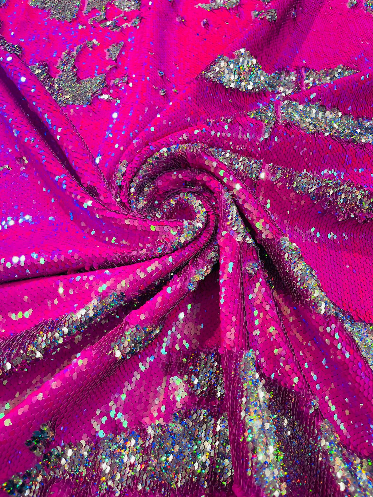 Reversible Flip Sequin Polyester Fabric - Green/Black Iridescent, 54" Width (1 Yard)