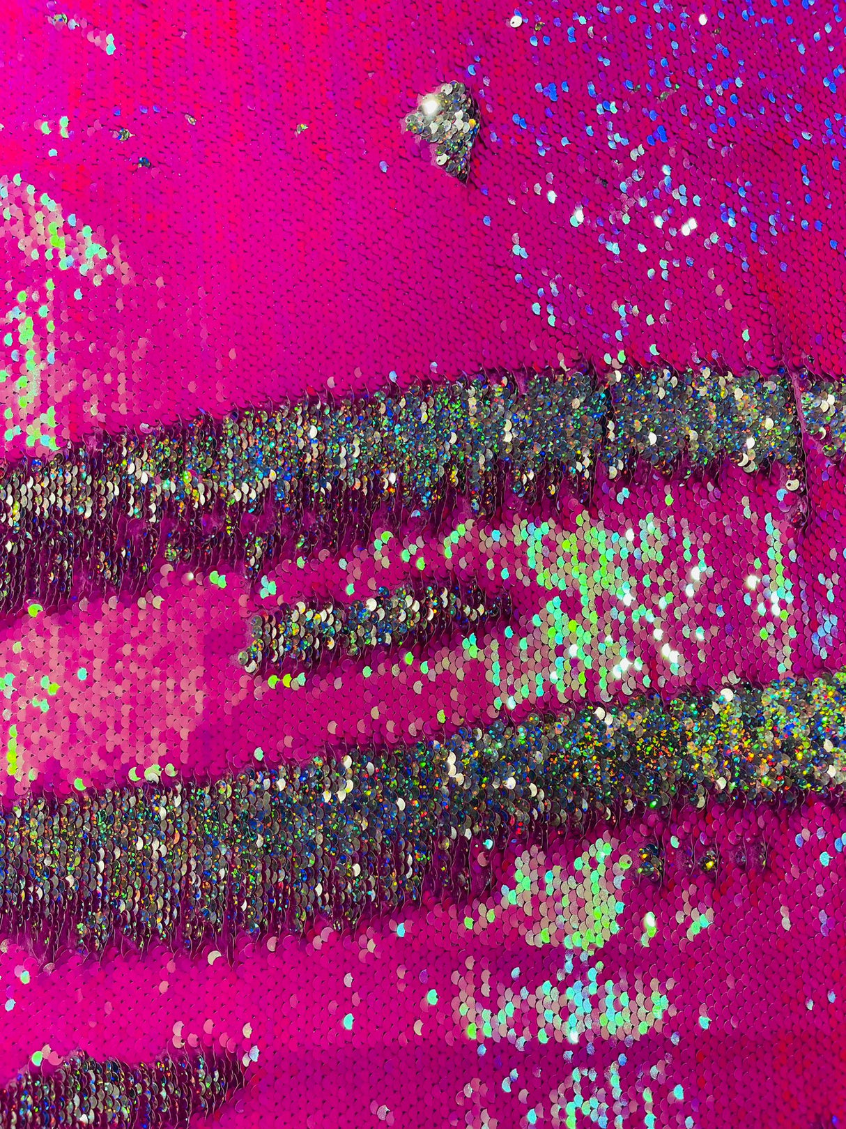 Reversible Flip Sequin Polyester Fabric - Green/Black Iridescent, 54" Width (1 Yard)
