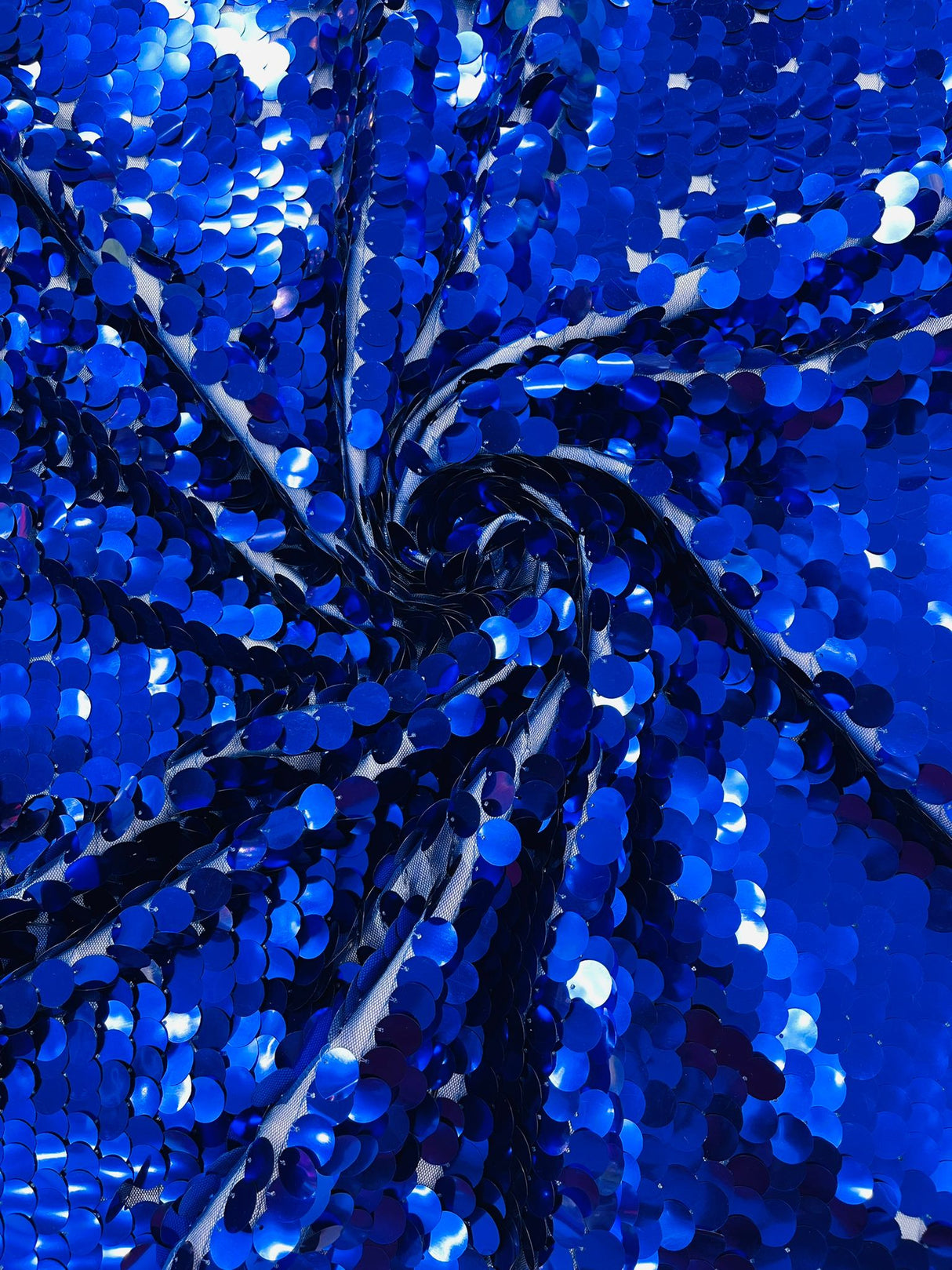 Round Sequin Polyester Fabric - Round Sequin, 54" Width (1 Yard)
